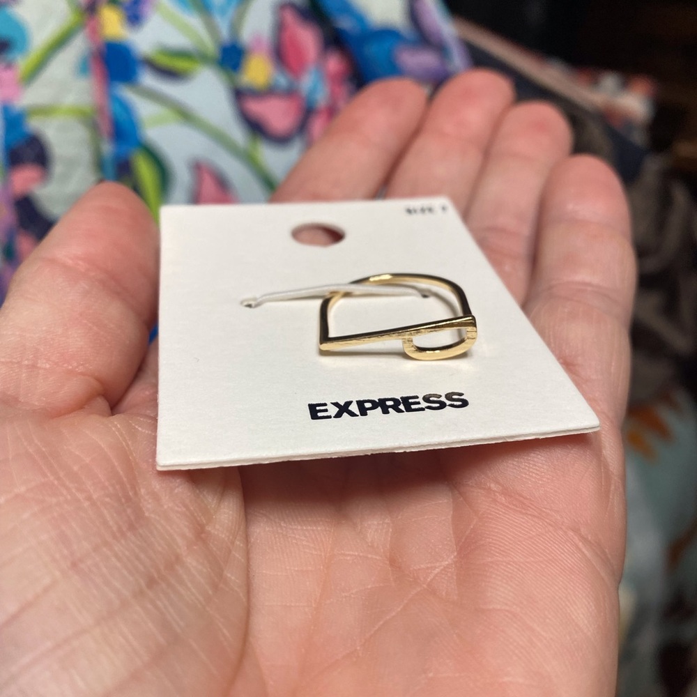Letter “P” Ring